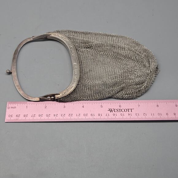 Antique Mesh Purse – Hinged Frame, Engraved Design Likely German Silver Unmarked - Picture 12 of 13